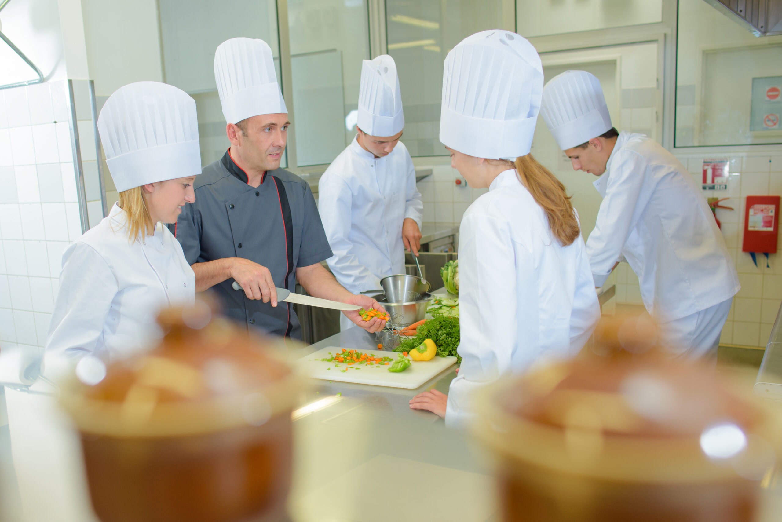 SIT40521 Certificate IV in Kitchen Management (109506B)